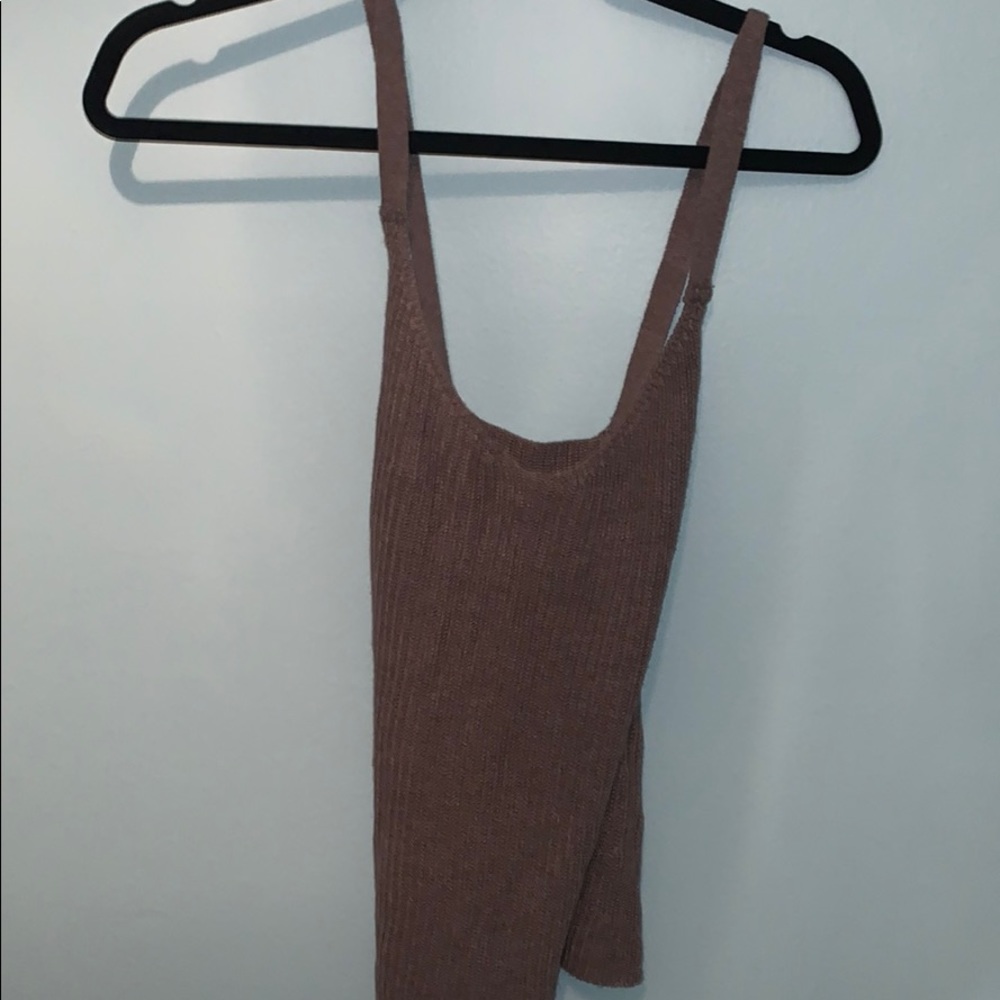 Knitted gray tank top!